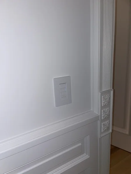 Lighting & smart-home controls — photo 036
